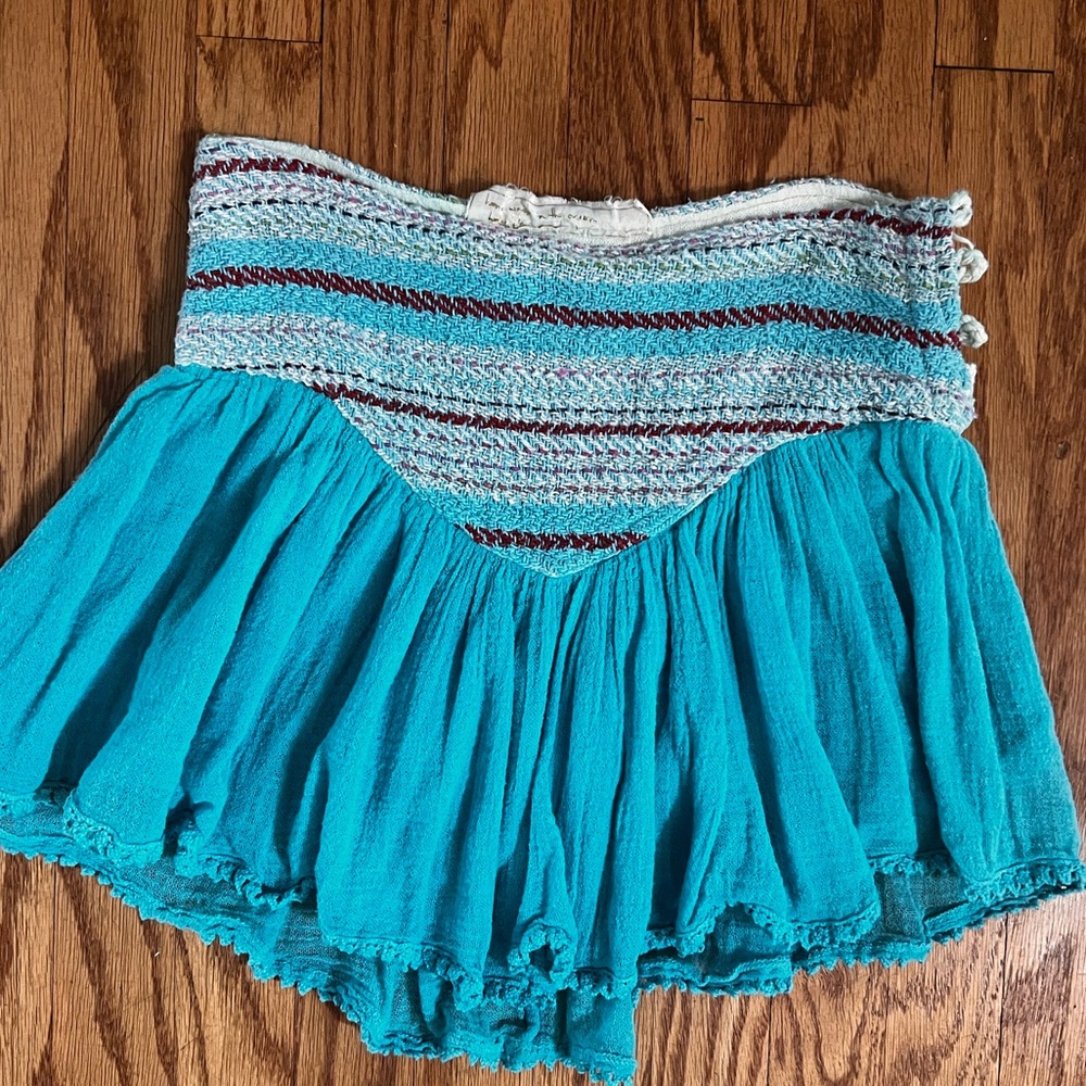 New Jens Pirate Booty Baja mini skirt. Turquoise size small